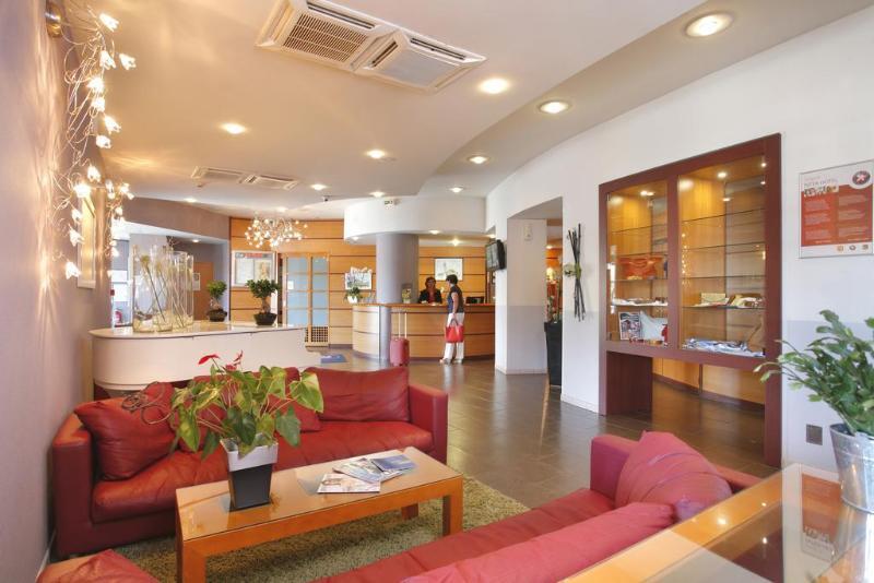 Kyriad Limoges Centre Gare - Atrium Ngoại thất bức ảnh